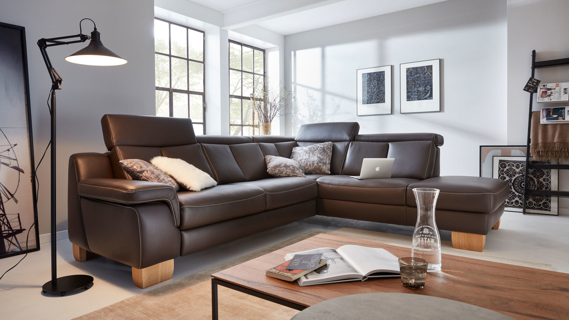 Ecksofa Hukla | il aus Leder in Braun Interliving Sofa Serie 4051 – Eckkombination espressofarbenes LongLife-Leder Credo – Schenkelmaß ca. 287 x 241 cm
