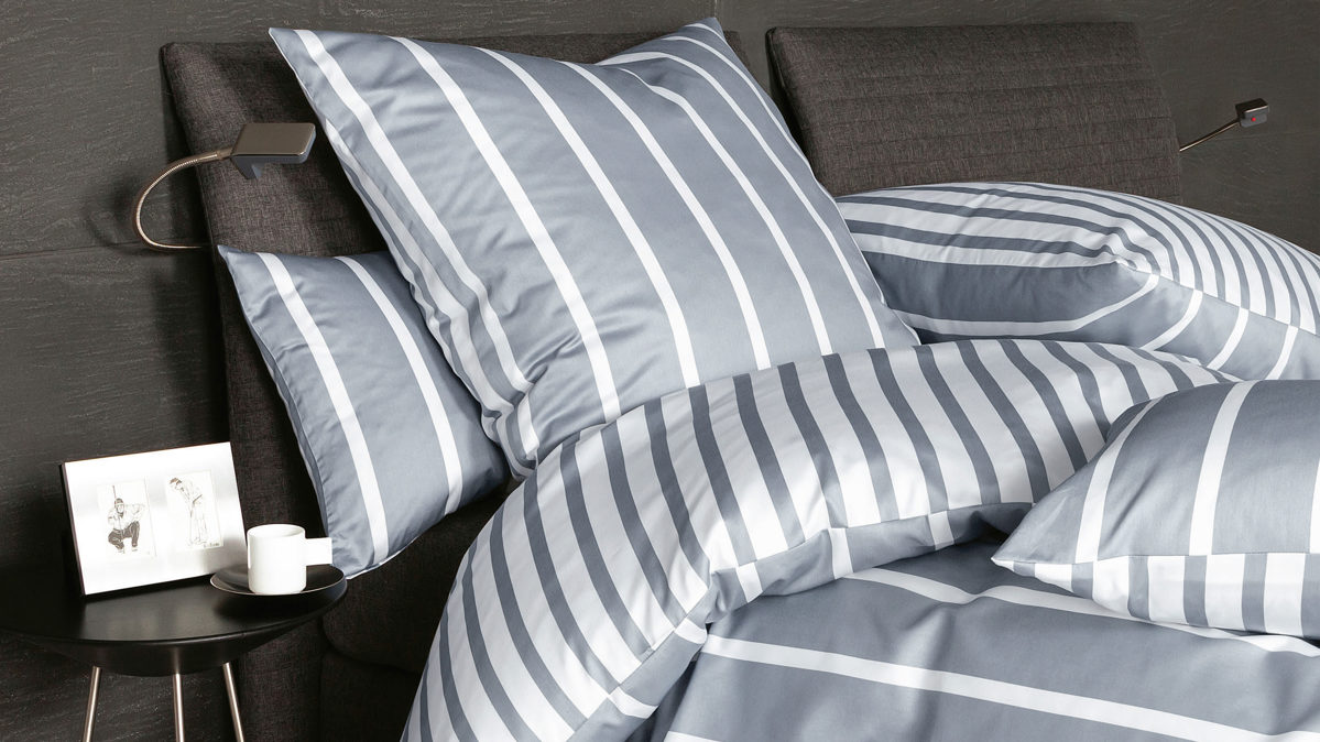 Bettwäsche-Set Janine® aus Naturfaser in Hellgrau Janine® Bettwäsche-Set Platin - ca. 200 x 200 cm