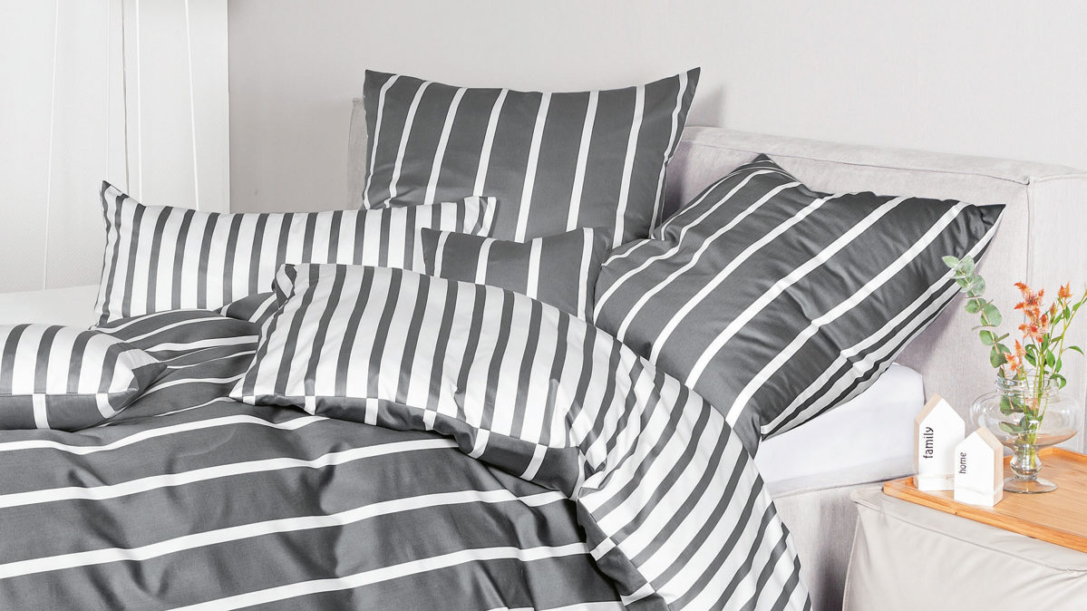 Bettwäsche-Set Janine® aus Naturfaser in Anthrazit Janine® Bettwäsche-Set Anthrazit - ca. 200 x 200 cm