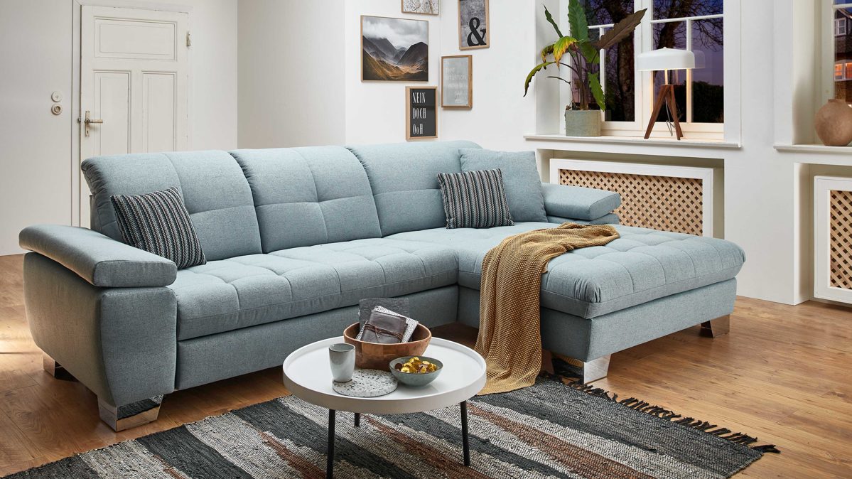 Ecksofa KAWOO aus Stoff in Blau KAWOO Serie 8812 - Ecksofa taubenblaues Flachgewebe GBA 06 & Chromfüße - Stellfläche ca. 305 x 178 cm