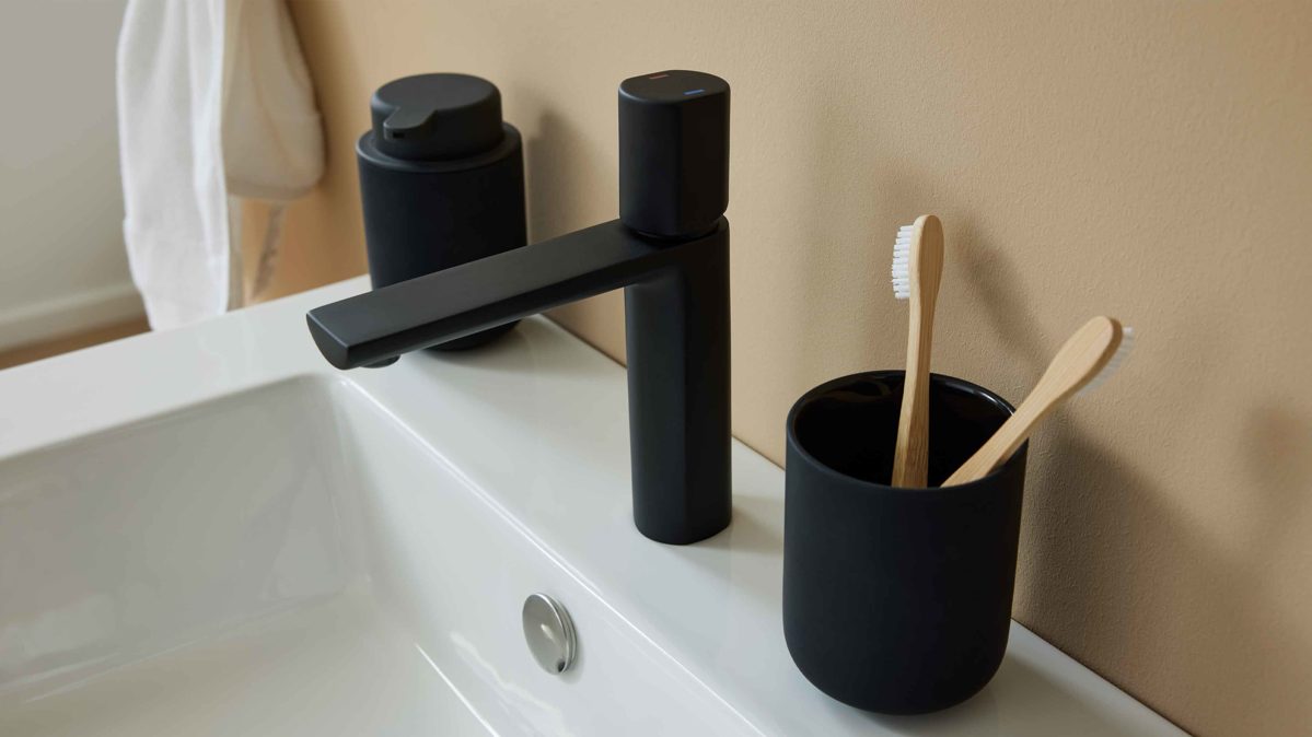 Mischbatterie Interliving aus Metall in Schwarz Interliving Bad Serie 3702 - Armatur 7771 mattes Schwarz