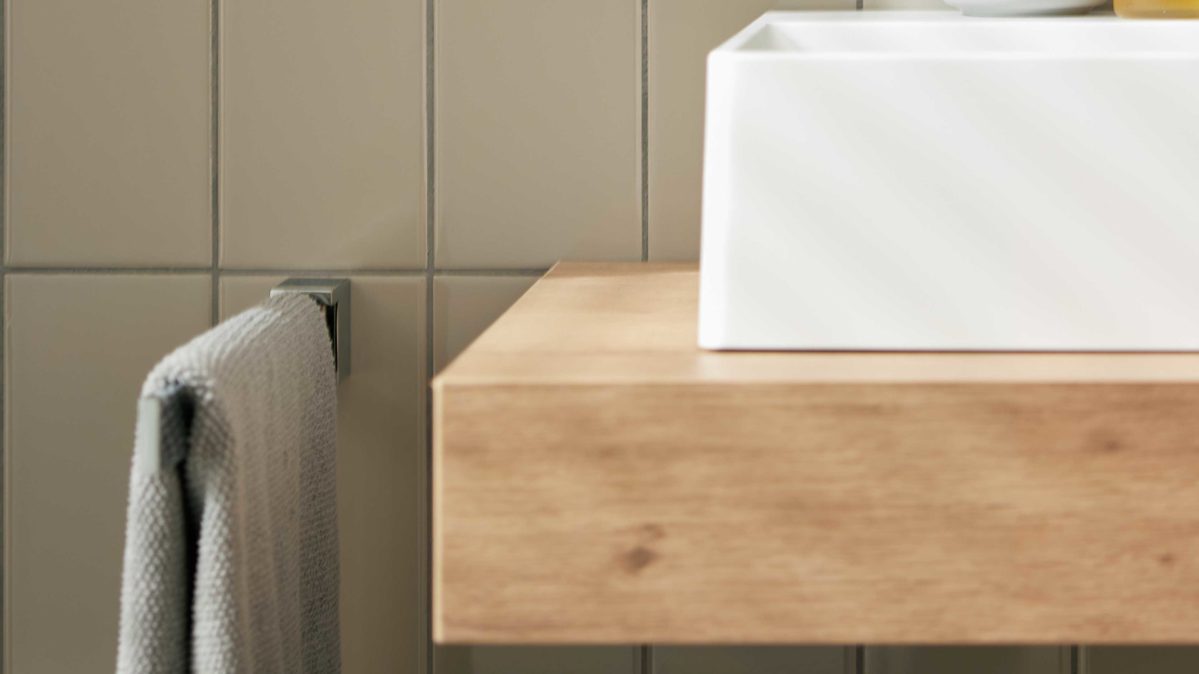 Handtuchhalter Interliving aus Metall in Chrom Interliving Bad Serie 3725 – Handtuchhalter verchromtes Metall