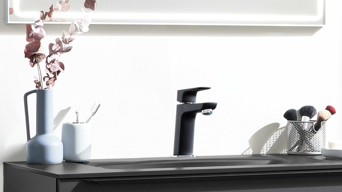 Mischbatterie Interliving aus Metall in Schwarz Interliving Bad Serie 7945 – Waschtisch-Armatur mattschwarzes Metall