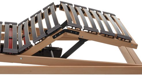 Lattenrost Interliving aus Holz in Holzfarben Interliving Lattenrost Serie 1952 mit Refluxfunktion und Funksteuerung dreifach motorisch mit Funk – Liegefläche ca. 100 x 200 cm