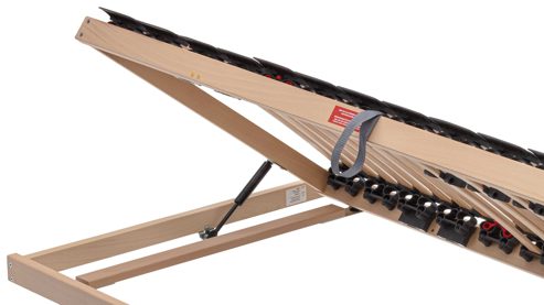 Lattenrost Interliving aus Holz in Holzfarben Interliving Lattenrost Serie 1952 - V6257 links mit Hebehilfe – Liegefläche ca. 120 x 200 cm