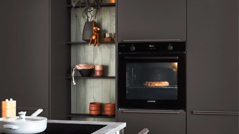 Einbauküche Nobilia® aus Holz in Dunkelbraun nobilia® Einbauküche Look mit Geräten und Kücheninsel Coffee strukturiert, Eiche olive & Schiefergrau - zweiteilig