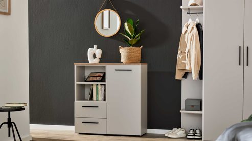 Kombikommode Interliving aus Holz in Hellgrau Interliving Jugendzimmer Serie 1702 - Kommode Sandgrau & Artisan Eiche - eine Tür, zwei Schubladen, Breite ca. 92 cm