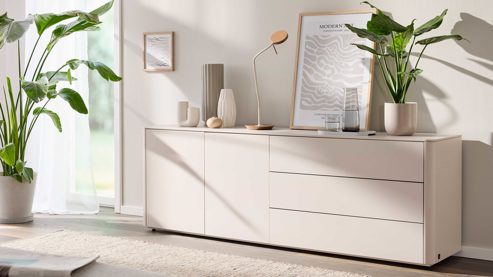 Sideboard Interliving aus Holz in Beige Interliving Wohnzimmer Serie 2035 - Sideboard beiger Mattlack - drei Schubladen, zwei Türen, Länge ca. 200 cm