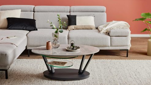 Couchtisch Interliving aus Keramik in Beige Interliving Couchtisch Serie 6230 travertinfarbene Keramik & Klarglas - 95 - 150 x 60 cm