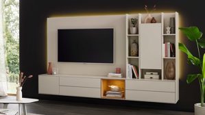 Wohnwand Interliving aus Holz in Beige Interliving Wohnzimmer Serie 2034 - Wohnwand beiger Lack & Eiche - zweiteilig, Länge ca. 270 cm