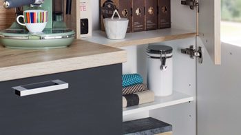 Einbauküche Nobilia® aus Holz in Dunkelgrau nobilia® Einbauküche Flash mit AEG-Einbaugeräten Schiefergrau & Eiche Montreal – Stellfläche ca. 295 x 305 cm