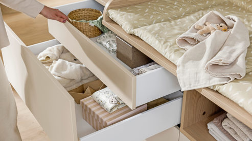 Kombikommode Paidi aus Holz in Beige PAIDI Babyzimmer Mila & Ben – Kombikommode Cashmere-Beige & Scandinavian Wood - eine Tür, zwei Schubladen, Breite  ca. 129 cm