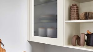 Einbauküche Nobilia® aus Holz in Hellgrau nobilia® Einbauküche Cascada mit Einbaugeräten Weiß & Eiche - Stellfläche ca. 275 x 305 cm