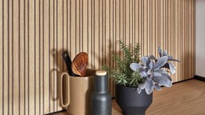 Einbauküche Nobilia® aus Holz in Hellblau nobilia® Einbauküche Senso mit JUNKER Elektrogeräten, z. B.  Backofen Sky, Eiche Como & Stripewood light - Stellfläche ca. 310 x 245 cm