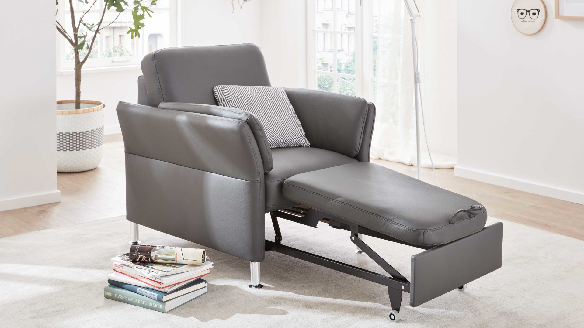 Sessel modulmaster aus Leder in Anthrazit Modulmaster MM-PN1080 - Sessel mit Hocker anthrazitfarbenes Leder Torro & Aluminiumfüße