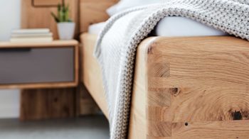 Komplettzimmer Interliving aus Holz in Grau Interliving Schlafzimmer Serie 1015 – Komplettzimmer Siena & Wildeiche – vierteilig, sechstürig