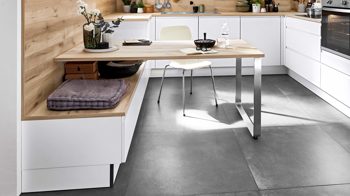 Einbauküche Nolte® küchen aus Holz in Weiß nolte® Einbauküche Sigma mit privileg-Einbaugeräten Weiß & Kernbuche – Stellfläche ca. 285 x 310 cm