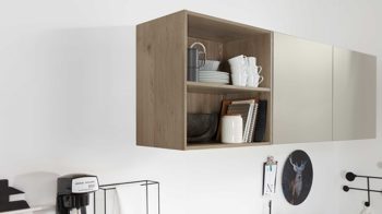 Einbauküche Interliving aus Holz in Grau Interliving Küche Serie 3102 mit AEG-Einbaugeräten Platingrau & Eiche Graphit Silber - zweizeilig