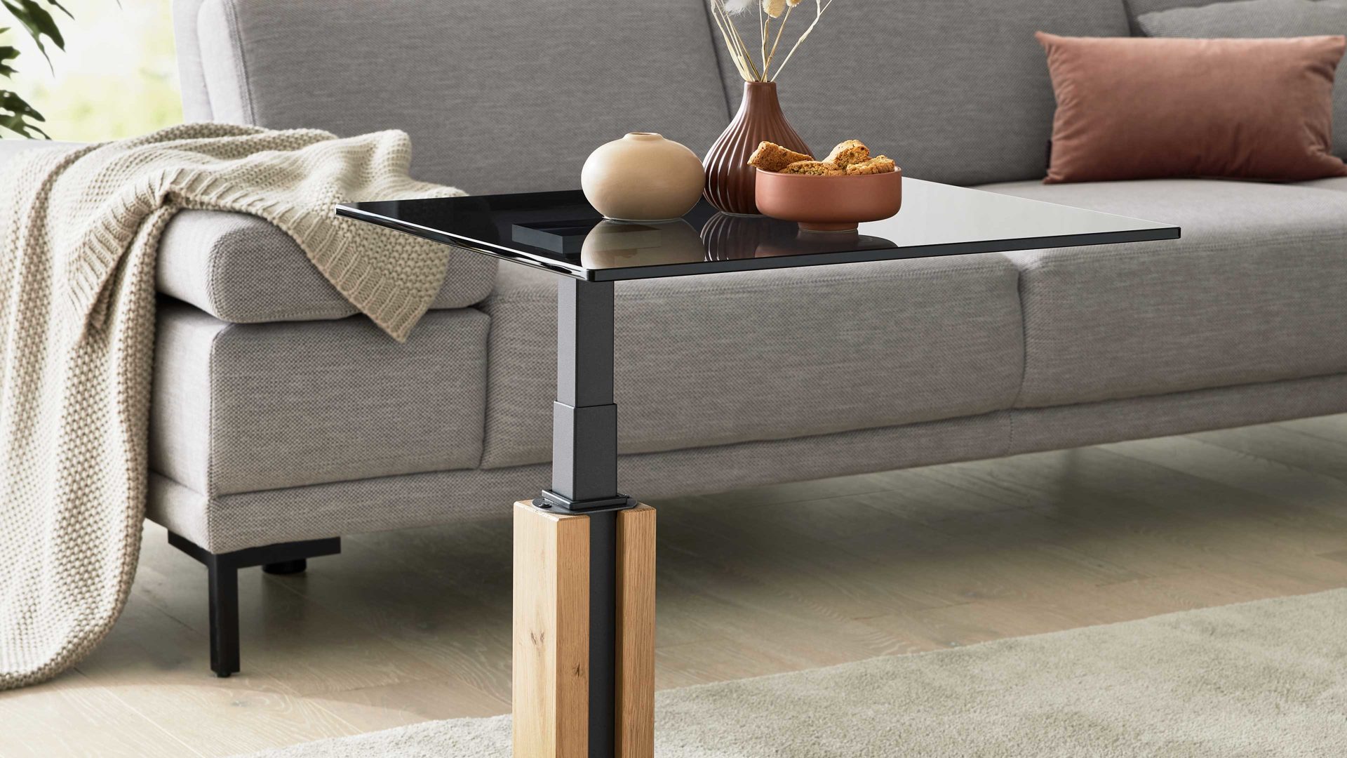 Beistelltisch Interliving aus Glas in Dunkelgrau Interliving Couchtisch Serie 6211 - Beistelltisch GPA-EBI graues Parsolglas & Wildeiche - ca. 55 x 47 cm