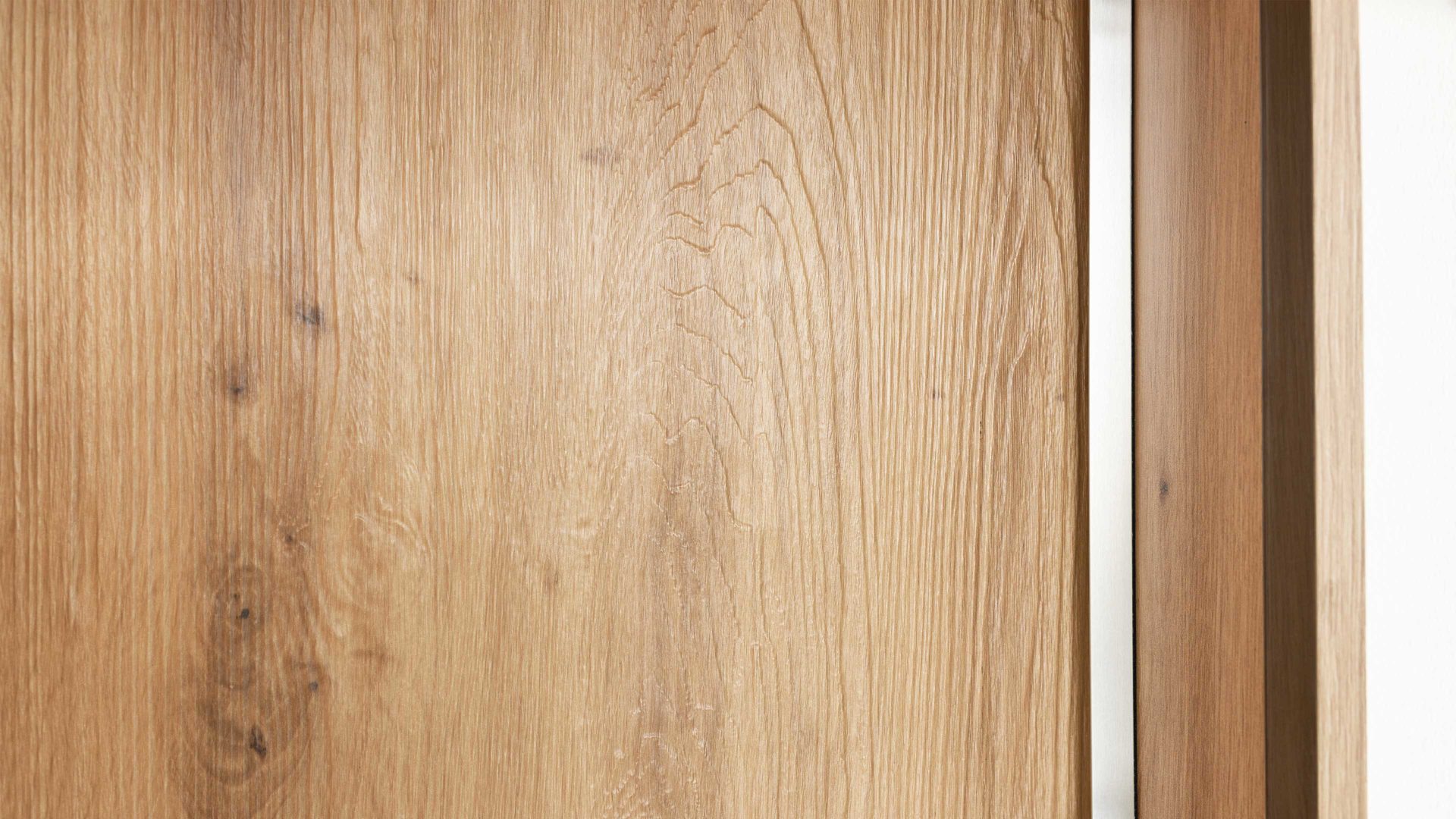 Lowboard Interliving aus Holz in Holzfarben Interliving Wohnzimmer Serie 2110 - Lowboard Alteiche - zwei Türen, zwei Schubladen, Breite ca. 135 cm