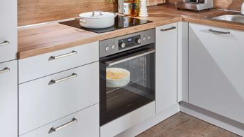 Einbauküche Nobilia® aus Holz in Hellgrau nobilia® Einbauküche Laser mit AEG Einbaugeräten Seidengrau & Eiche Sierra - Stellfläche ca. 305 x 245 cm