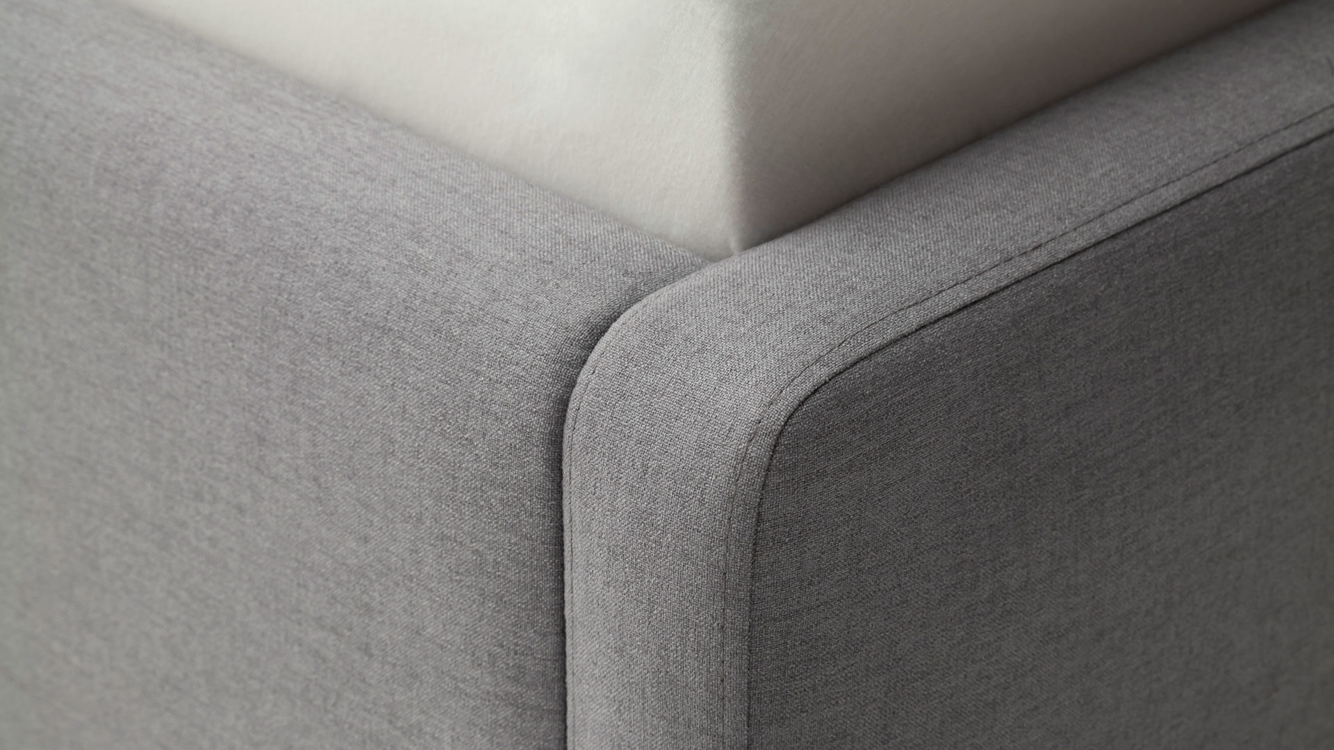 Bettgestell Meise.möbel aus Stoff in Hellgrau Polsterbettgestell Mattis mit Bettkasten hellgraues Flachgewebe Aspen 92 & Holzfüße - Liegefläche ca. 140 x 200 cm