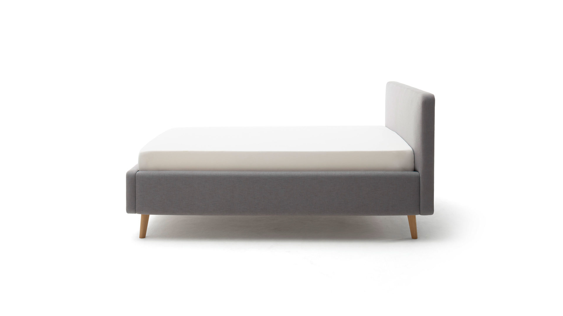 Bettgestell Meise.möbel aus Stoff in Hellgrau Polsterbettgestell Mattis mit Bettkasten hellgraues Flachgewebe Aspen 92 & Holzfüße - Liegefläche ca. 140 x 200 cm