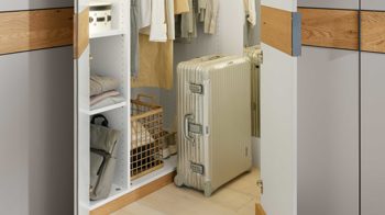 Kleiderschrank Interliving aus Holz in Grau Interliving Kleiderschrank Serie 1207 – Eckschrank Taupe & Balkeneiche - Stellfläche ca. 293 x 252 cm