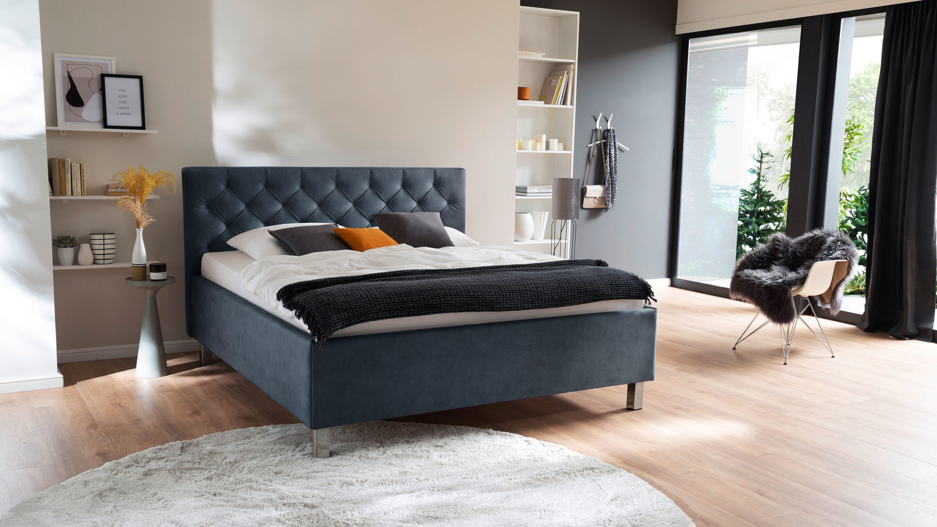 Polsterbett Meise.möbel aus Stoff in Blau Polsterbett San Remo mit Bettkasten taubenblauer Bezug Bulus 16 & Metallfüße - Liegefläche ca. 180 x 200 cm