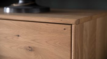 Medienmöbel Mca direkt aus Holz in Holzfarben Möbelserie Portland - Medienmöbel Asteiche bianco & Anthrazit – eine Tür, zwei Schubladen, Länge ca. 224 cm