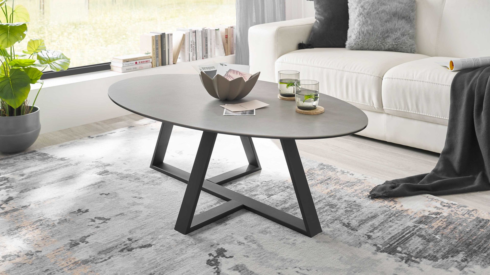 Couchtisch A better place furniture aus Keramik in Grau Couchtisch Elbing graue Keramik, Glas & Metall - Länge ca. 120 cm