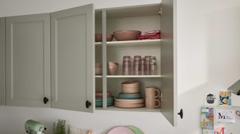 Einbauküche culineo® aus Holz in Hellgrau Culineo® Einbauküche C684 mit gorenje  Einbaugeräten Steingrau - Stellfläche ca. 420 x 335 cm