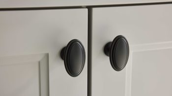 Einbauküche culineo® aus Holz in Hellgrau Culineo® Einbauküche C684 mit gorenje  Einbaugeräten Steingrau - Stellfläche ca. 420 x 335 cm