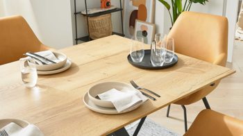 Esstisch Interliving aus Holz in Holzfarben Interliving Esszimmer Serie 5112 - Esstisch goldbraune Halifax Eiche & anthrazitfarbenes Metall - ca. 220 x 100 cm