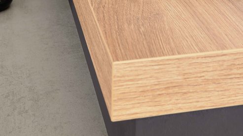 Einbauküche WERT KÜCHE® aus Holz in Grau WERT KÜCHE® Ella mit Miele Einbaugeräten quarzgrauer Beton - zweizeilig