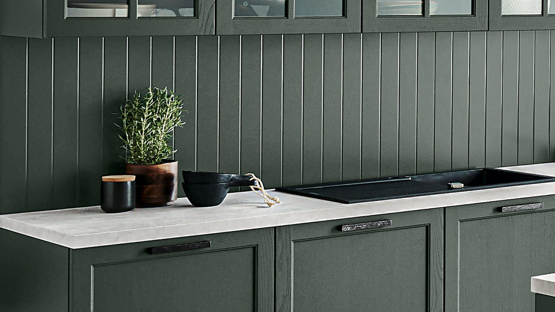 Einbauküche Nolte® küchen aus Holz in Dunkelgrün nolte® Einbauküche Lugano mit SIEMENS Einbaugeräten Black Green – dreiteilig