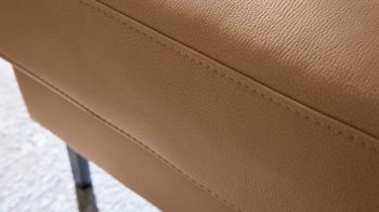 Polsterhocker Interliving aus Stoff in Orange Interliving Sofa Serie 4064 - XXL-Polsterhocker kurkumafarbene Mikrofaser Galero Punto & Fuß W003-01 - ca. 130 x 65 cm