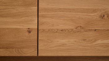 Wohnwand Interliving aus Holz in Holzfarben Interliving Wohnzimmer Serie 2027 - Wohnwand Asteiche - dreiteilig, Breite ca. 286 cm