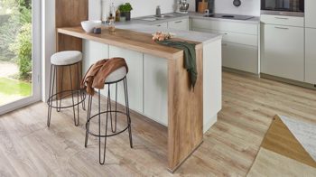 Einbauküche Nobilia® aus Holz in Hellgrün nobilia® Einbauküche Senso mit BORA Muldenlüfter Mineralgrün & Taxus - Stellfläche ca. 290 x 305 cm