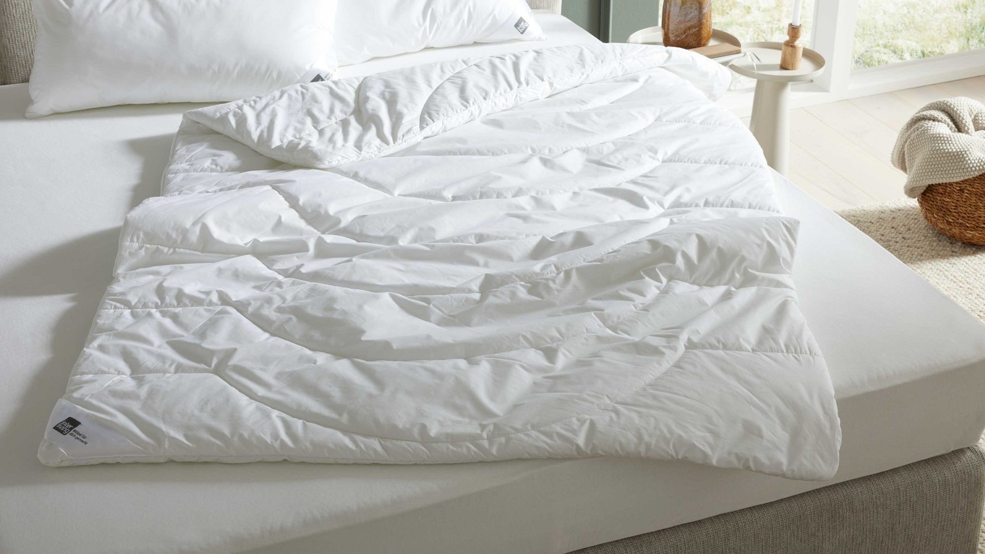 Faserdecke Interliving aus Stoff in Weiß Interliving Bettdecke Serie 9201 - Ganzjahresdecke normal, ca. 980 g - ca. 155 x 220 cm