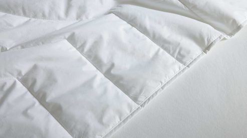 Faserdecke Interliving aus Stoff in Weiß Interliving Bettdecke Serie 9201 - Sommerdecke extraleicht, ca. 400 g - ca. 135 x 200 cm