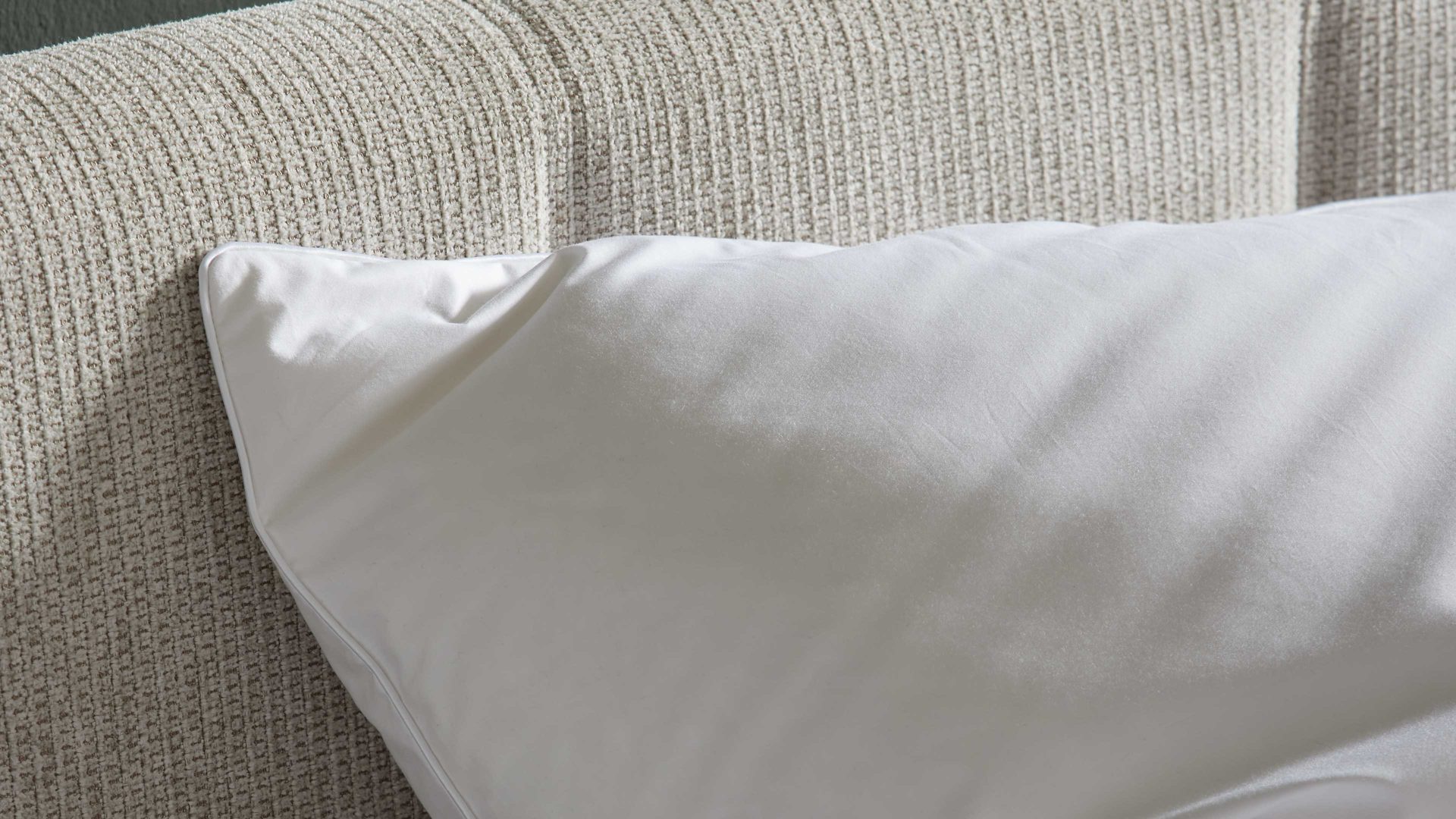 Kopfkissen Interliving aus Stoff in Weiß Interliving Kopfkissen Serie 9204 - Daunenkissen 70 % Federn & 30 % Daunen, ca. 660 g - ca. 40 x 80 cm