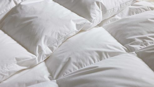 Daunendecke Interliving aus Stoff in Weiß Interliving Bettdecke Serie 9204 - Daunendecke als Winterbett warm, ca. 1.370 g Daunen - ca. 200 x 220 cm