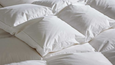 Daunendecke Interliving aus Stoff in Weiß Interliving Bettdecke Serie 9204 - Daunendecke als Winterbett warm, ca. 1.240 g Daunen - ca. 200 x 200 cm