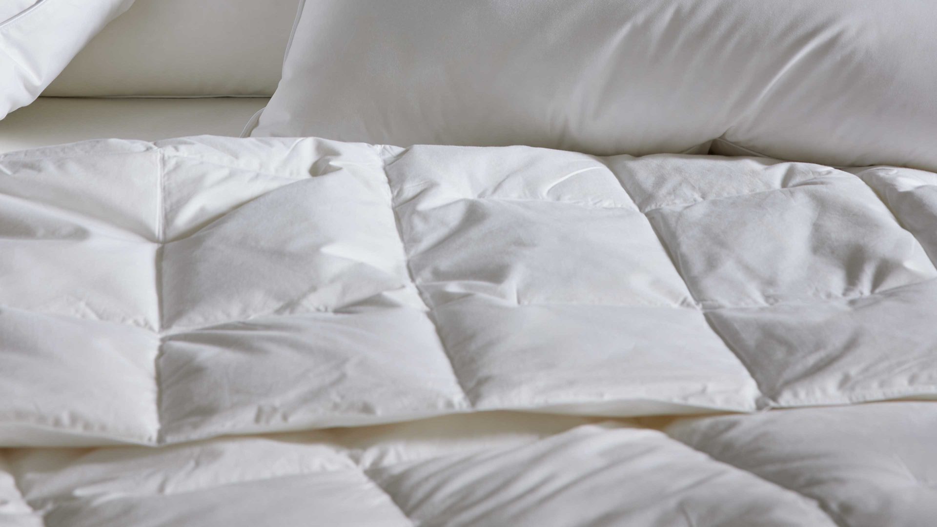 Daunendecke Interliving aus Stoff in Weiß Interliving Bettdecke Serie 9204 - Daunendecke als Sommerbett extraleicht, ca. 470 g Daunen - ca. 240 x 220 cm