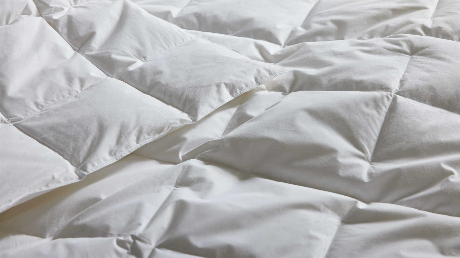 Daunendecke Interliving aus Stoff in Weiß Interliving Bettdecke Serie 9204 - Daunendecke als Sommerbett extraleicht, ca. 240 g Daunen - ca. 135 x 200 cm