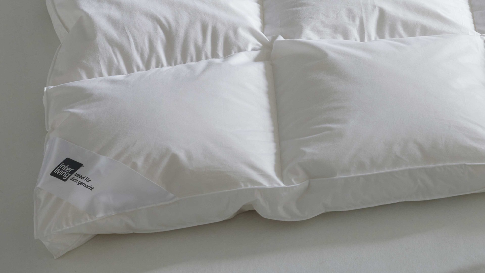 Daunendecke Interliving aus Stoff in Weiß Interliving Bettdecke Serie 9205 - Daunendecke als Aussenstegdecke warm, ca. 1.560 g Daunen - ca. 240 x 220 cm