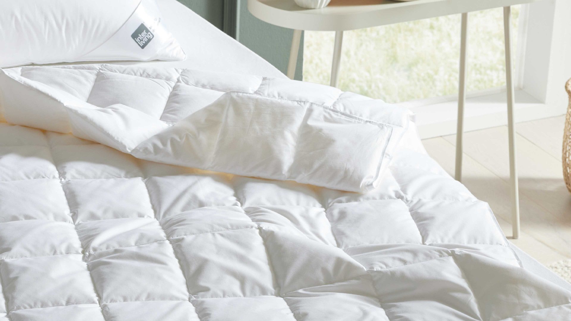 Daunendecke Interliving aus Stoff in Weiß Interliving Bettdecke Serie 9205 - Daunendecke extraleicht, ca. 250 g Daunen - ca. 155 x 220 cm