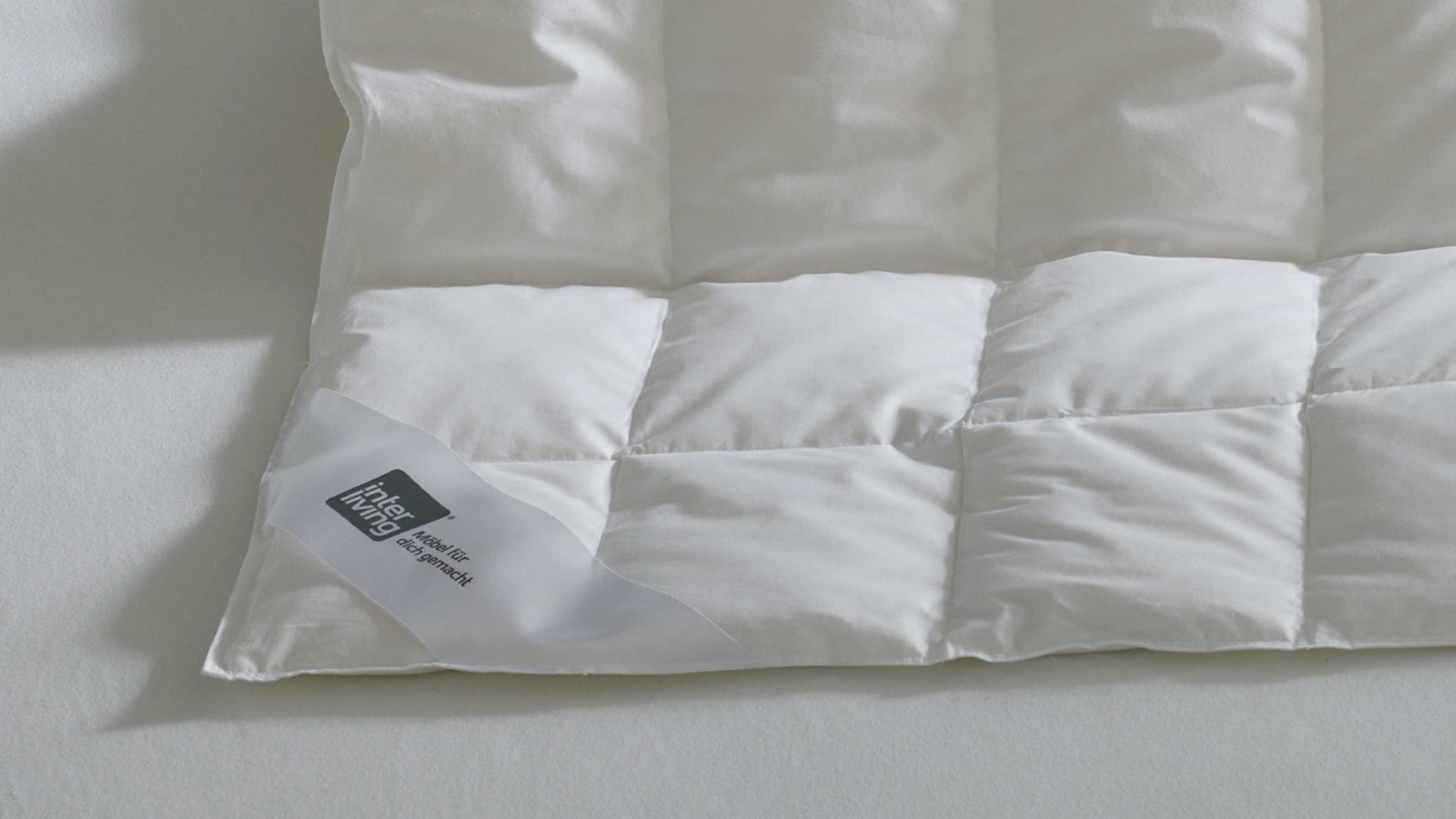 Daunendecke Interliving aus Stoff in Weiß Interliving Bettdecke Serie 9205 - Daunendecke als Sommerbett extraleicht, ca. 230 g Daunen - ca. 155 x 200 cm