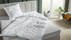 Bettdecke Interliving aus Stoff in Weiß Interliving Betten-Set Serie 9210 - Faserkissen und -decke Fasern, zweiteilig - ca. 135 x 200 cm